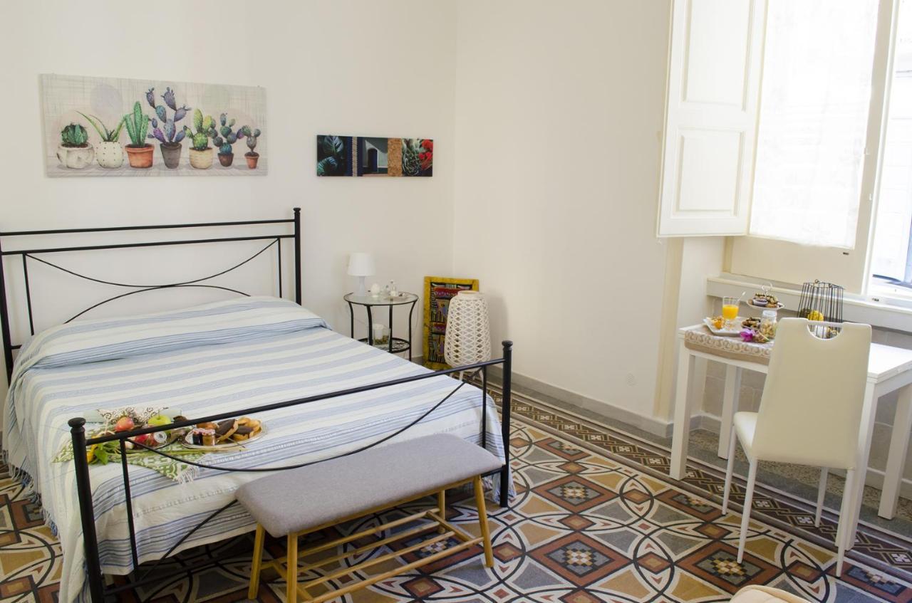 Bed and Breakfast Ingrosso House Лечче Екстер'єр фото